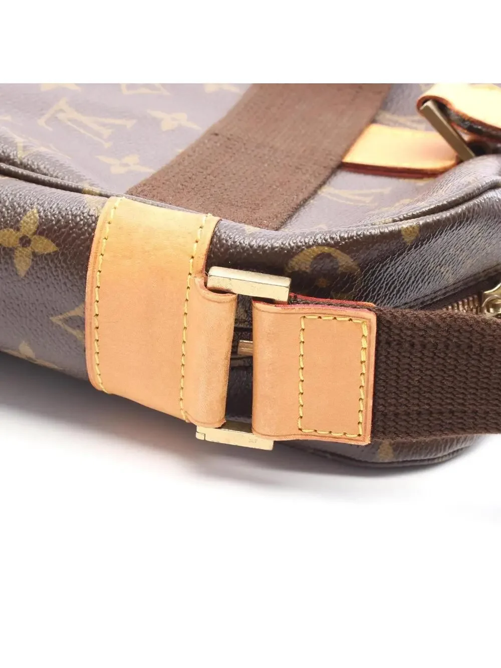 Louis Vuitton Sac Bosphore Shoulder #360283L13B